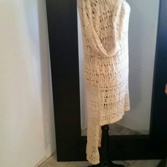 Square cut hi-lo   M - Picture 2 of 4