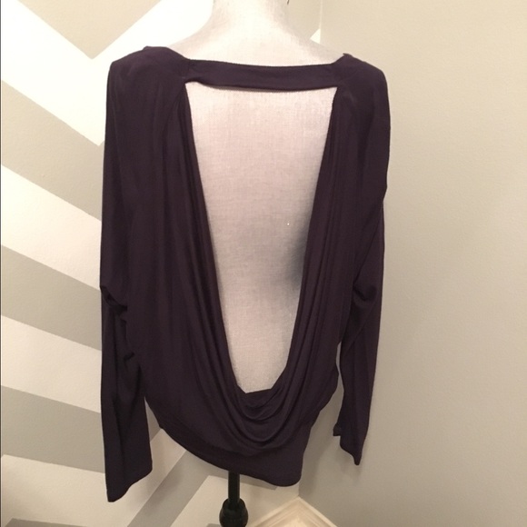 Express backless top