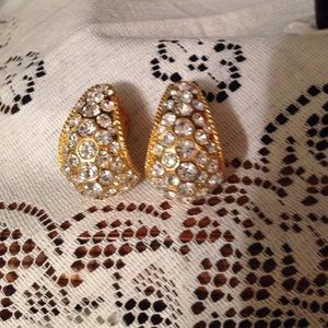 Jewelry - Earrings