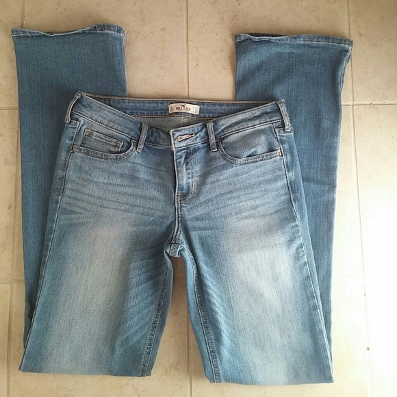 Holliser blue jeans