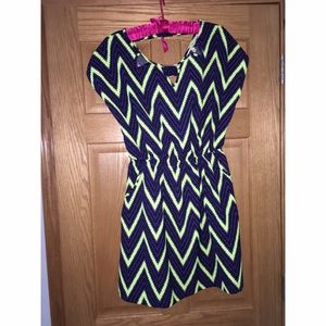 Neon chiffon pattern dress