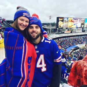 Meet your Posher, Courtney