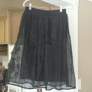 Black midi skirt