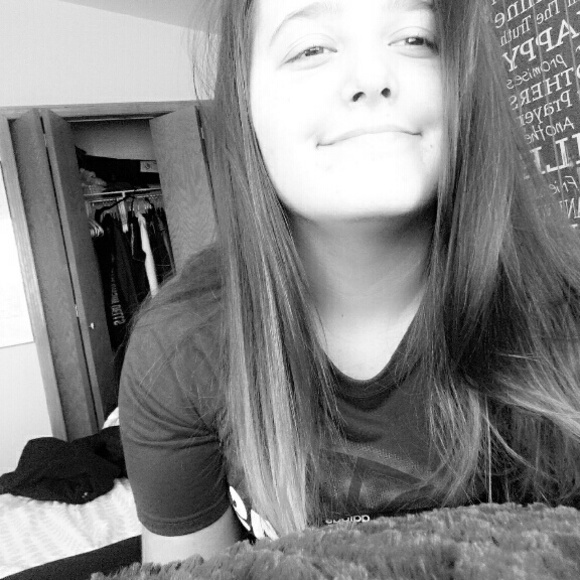 Meet your Posher, Samantha