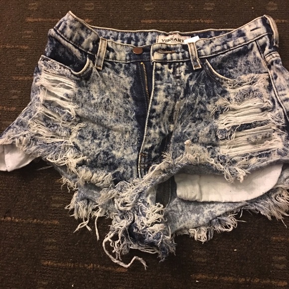 high-waisted shorts