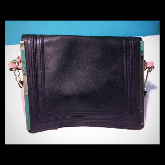 Sam and Libby cross body bag - Picture 1 of 2
