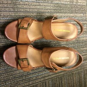 ❌❌❌SOLD❌❌❌Mossimo shoes