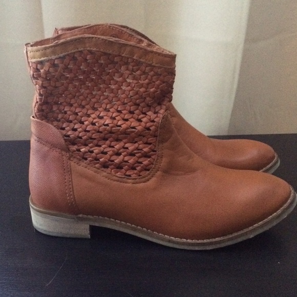Knock at the Door Boots