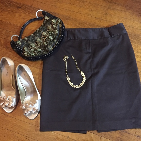 Reserved! Brown Express pencil skirt size 8 fully