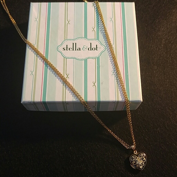 Camille Vintage Heart Necklace