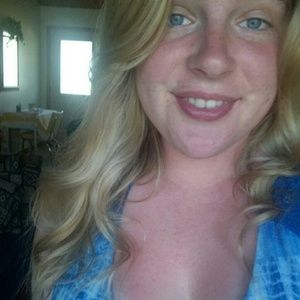 Meet your Posher, Sara