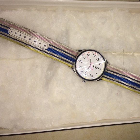 Watch - Picture 1 of 2