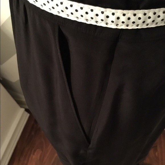 Bebe ruffle dress - Picture 3 of 3