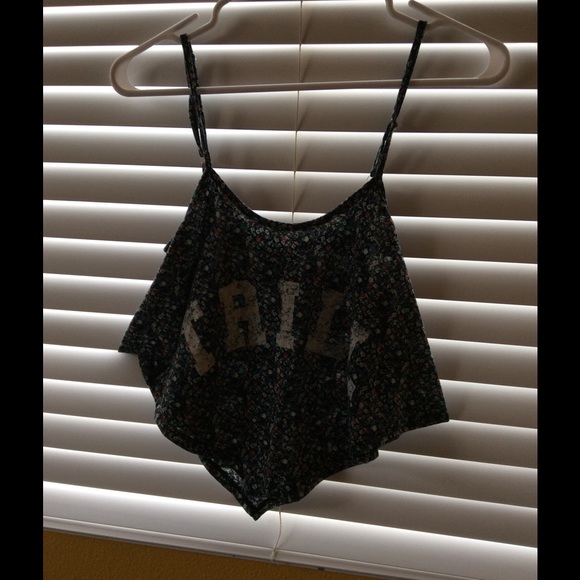 FLORAL CROP TOP - Picture 1 of 1