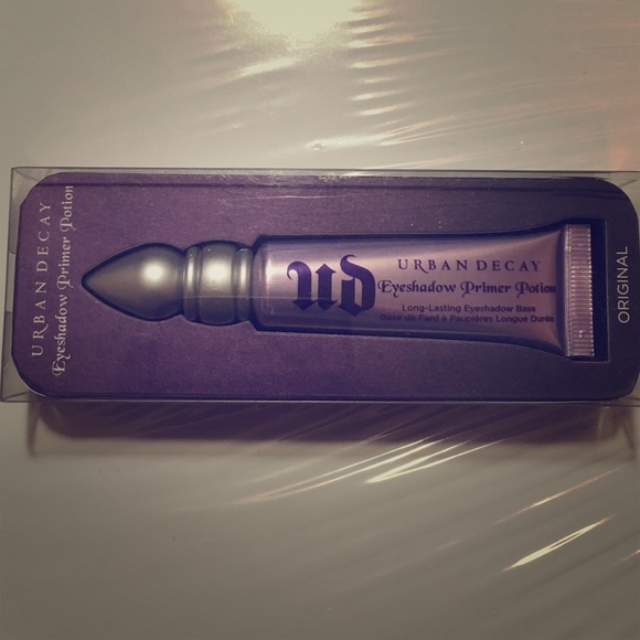 Urban Decay Eyeshadow Primer Potion