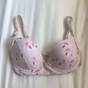 PENDING!! Acacia Belize top in Island Orchird