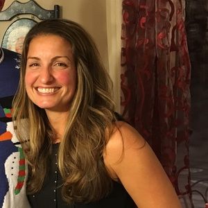 Meet your Posher, Alycia