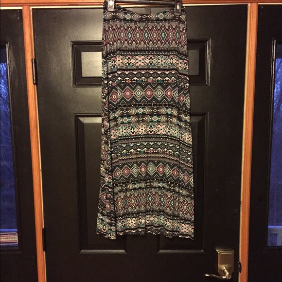 Tribal print maxi skirt