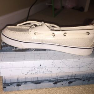 White sequins Sperrys SIZE: Women's 9