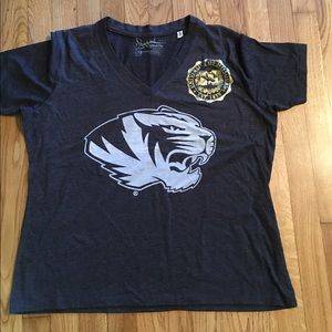 University Missouri tee