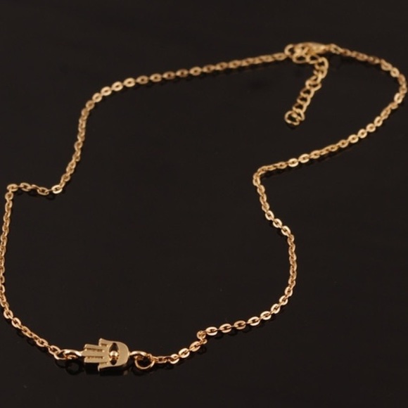 ONE gold LEFT ! Hamsa Hand Necklace Gold/silver - Picture 2 of 4