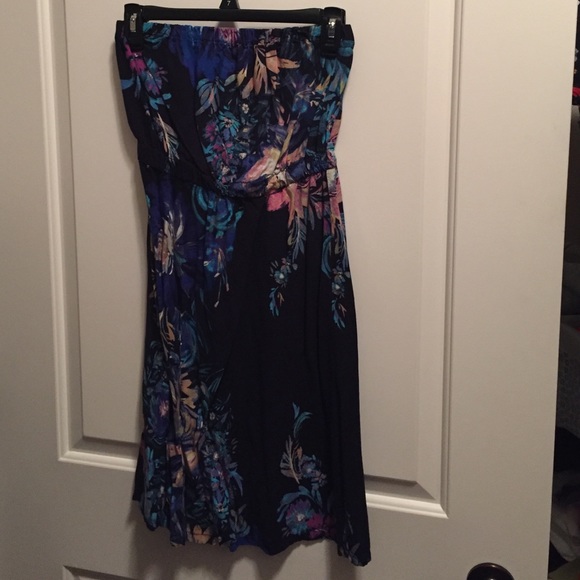 Strapless floral cover up