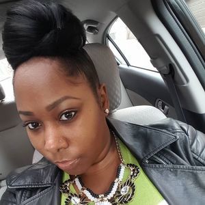 Meet your Posher, Jessica