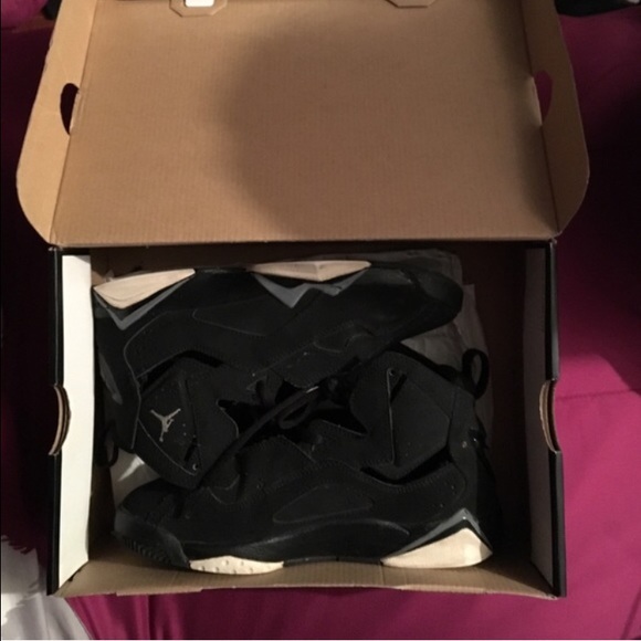 Jordan true flight BG