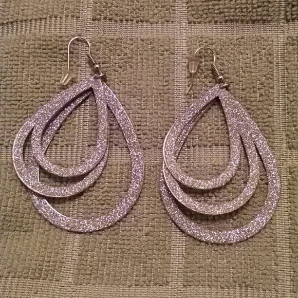 Silver sparkly earrings