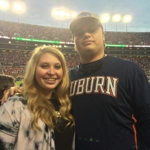 Meet your Posher, Tia