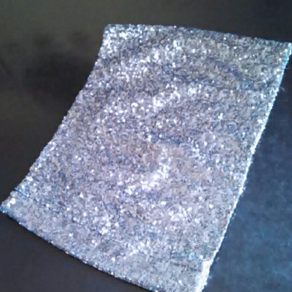 olivaceous Dresses & Skirts - Swirl pattern sequined skirt