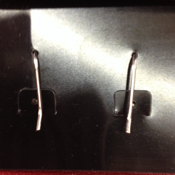 Earrings - Picture 2 of 2