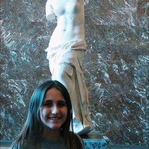 Meet your Posher, Raeann