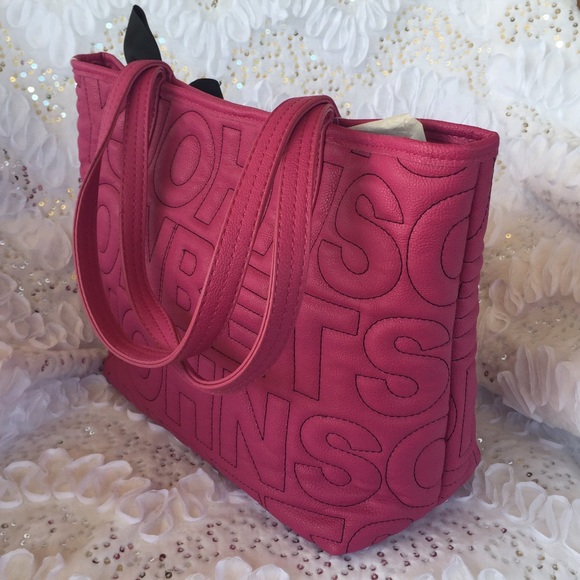 💯% Authentic Ladies Betsey Johnson purse - Picture 4 of 4