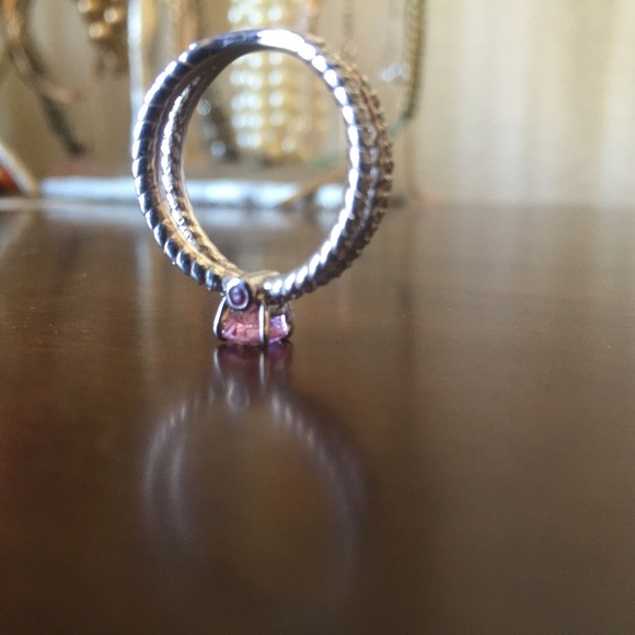 Sapphire engagement ring - Picture 3 of 4