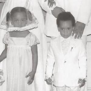 Meet your Posher, Chevis