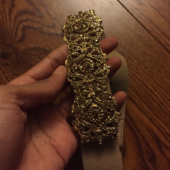 BCBG Gold Belt - Picture 2 of 3
