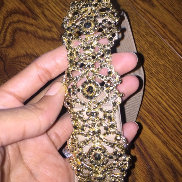 BCBG Gold Belt - Picture 3 of 3