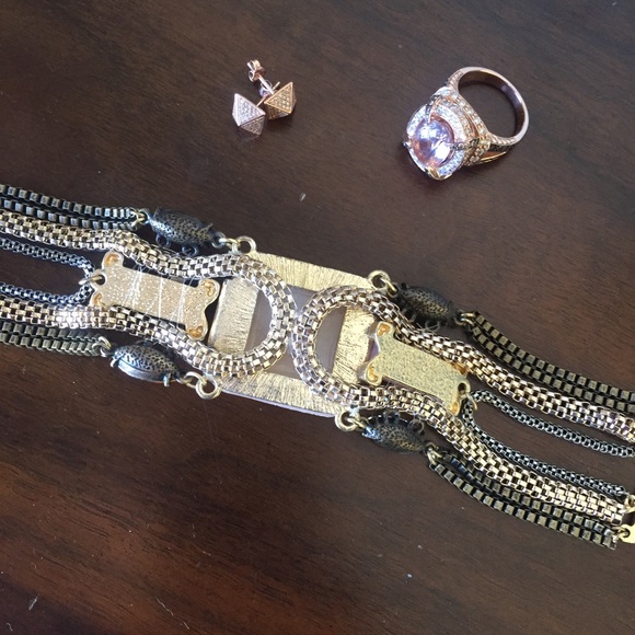 Multiple strand bracelet - Picture 4 of 4