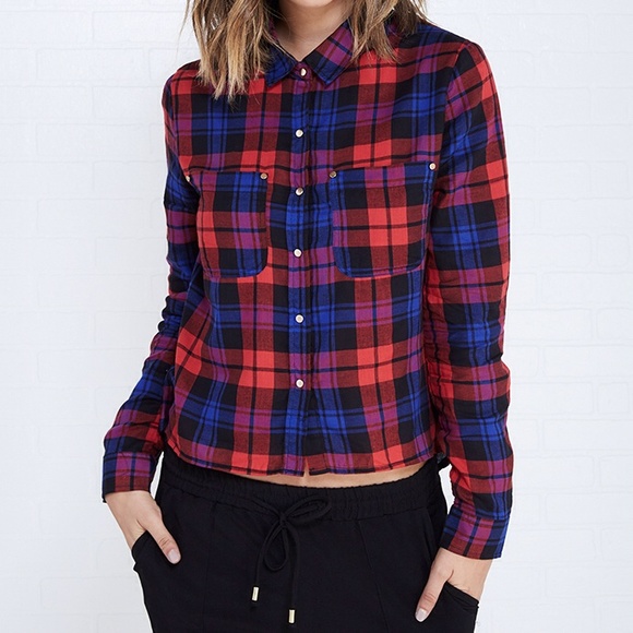 NWOT Plaid Hi Low Button Up Shirt