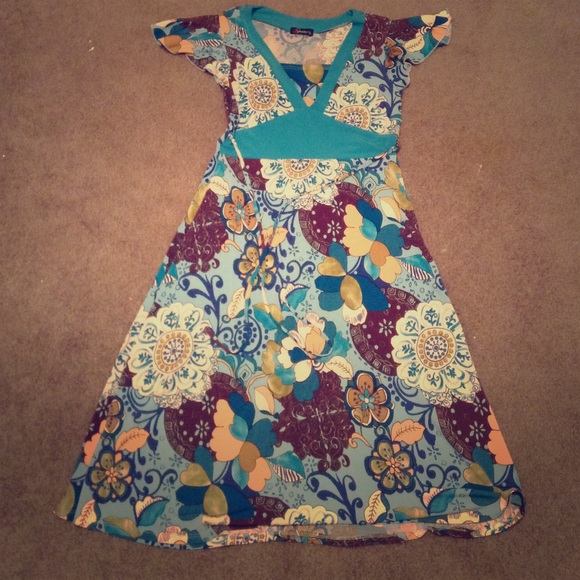 Speechless floral flowy dress - Picture 1 of 3