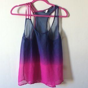 Volcom tank