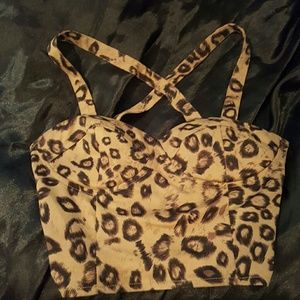 Crop top cheetah print