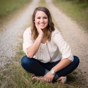 Meet your Posher, Kayla