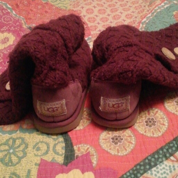 Authentic Cardy Uggs - Picture 2 of 4