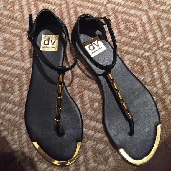 Dolce Vita Shoes - Dolce Vita sandals size 6.5