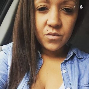 Meet your Posher, Alison