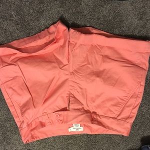 Vineyard Vines shorts