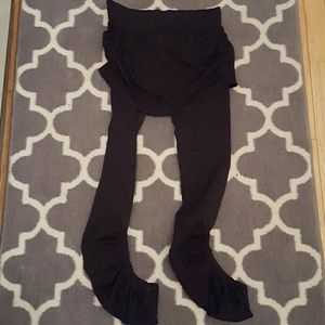 Athleta 2 in 1 workout capris