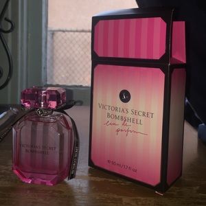 Victoria's Secret Bombshell